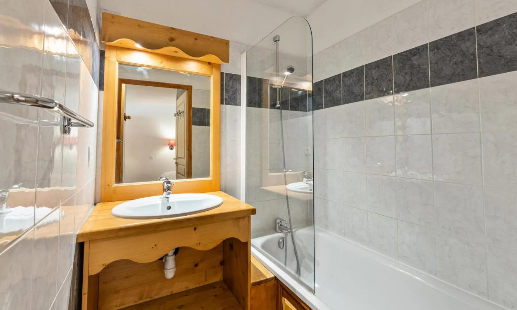 Residence Les Hauts De Preclaux - 2 Pieces Au Coeur Des Orres 1800 Mae-0751 레오레스 프랑스